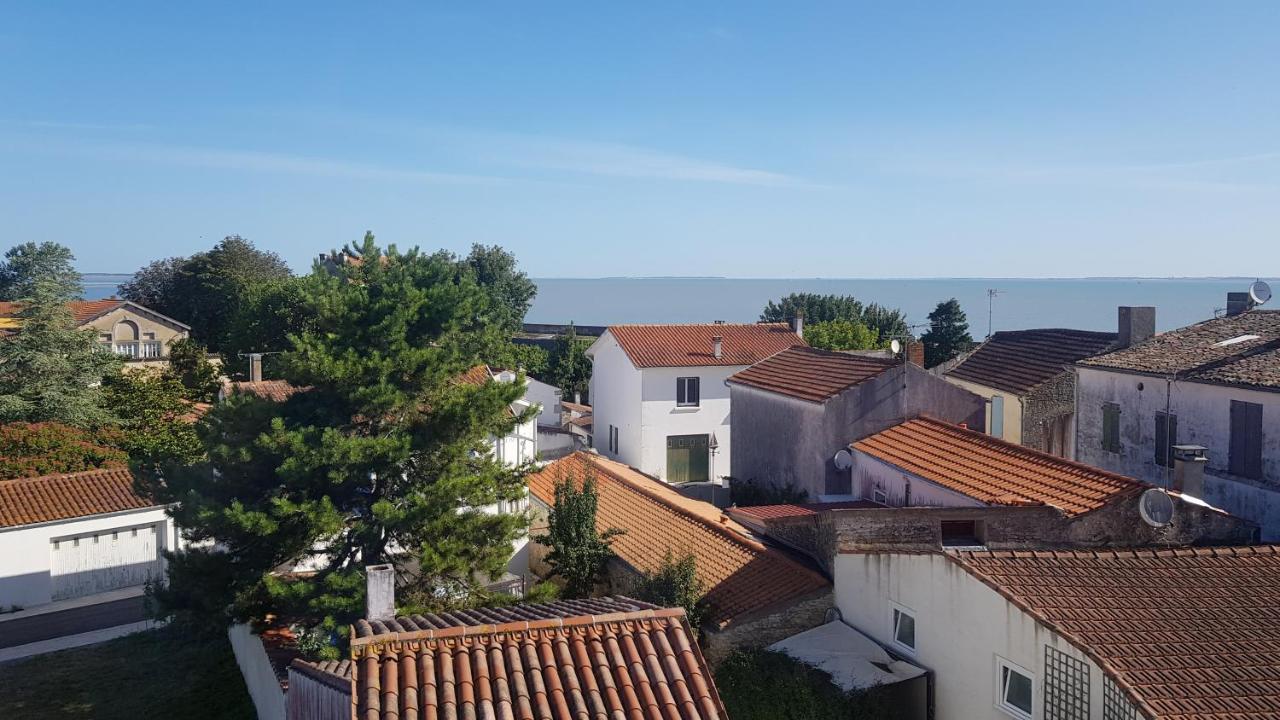 Appart' Islande Le Chateau d'Oleron Bagian luar foto