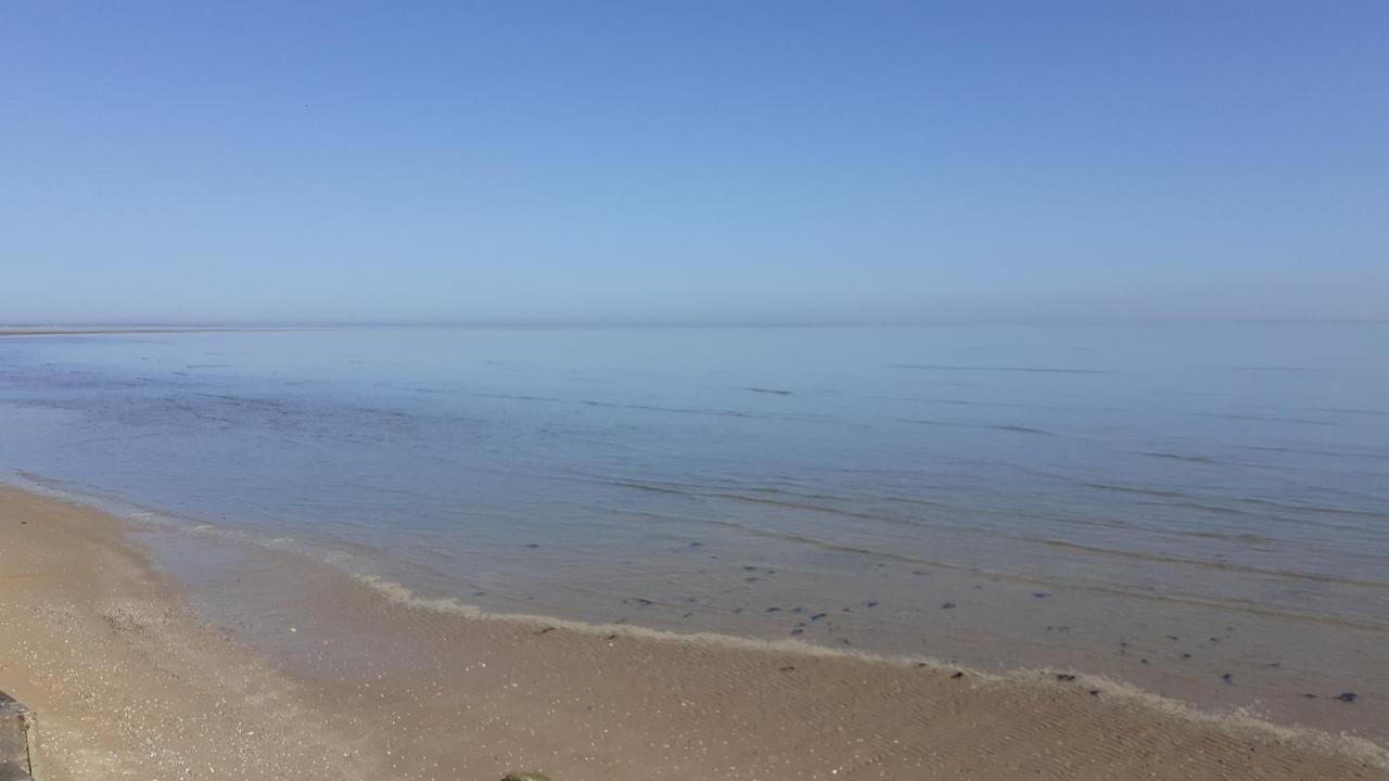Appart' Islande Le Chateau d'Oleron Bagian luar foto
